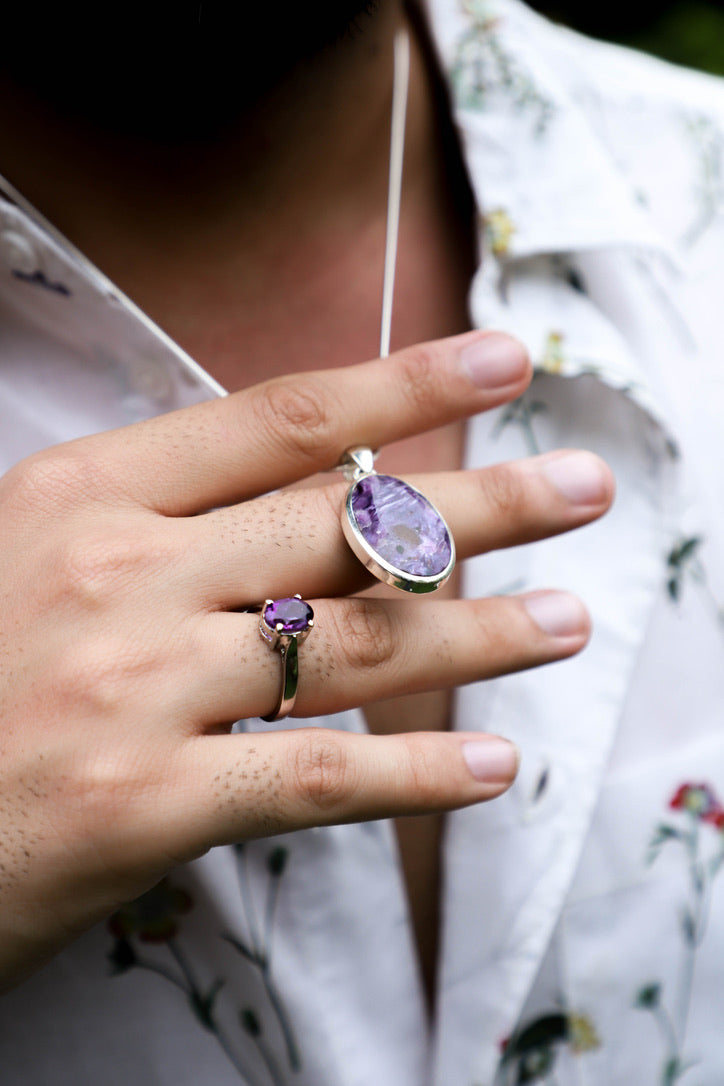 Amethyst pendant (large)