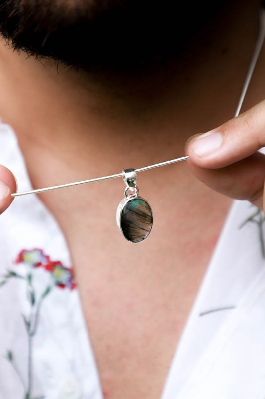 Labradorite Oval Pendant