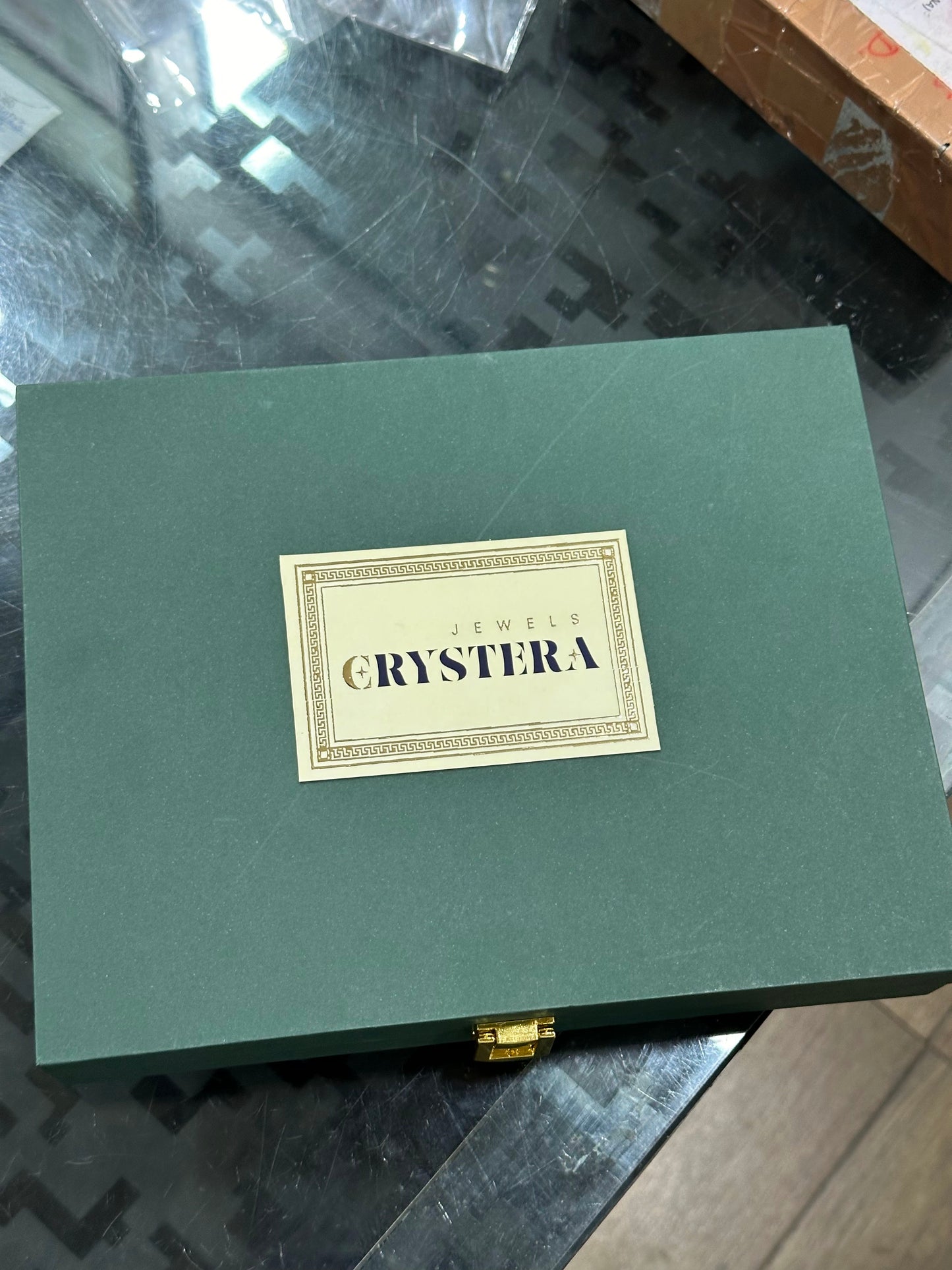 6 Coin Box