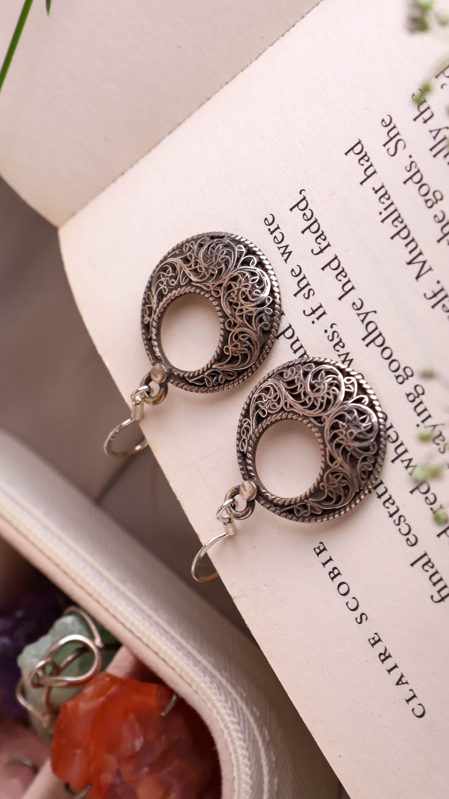 Handmade Filigree Earrings in Circle shape