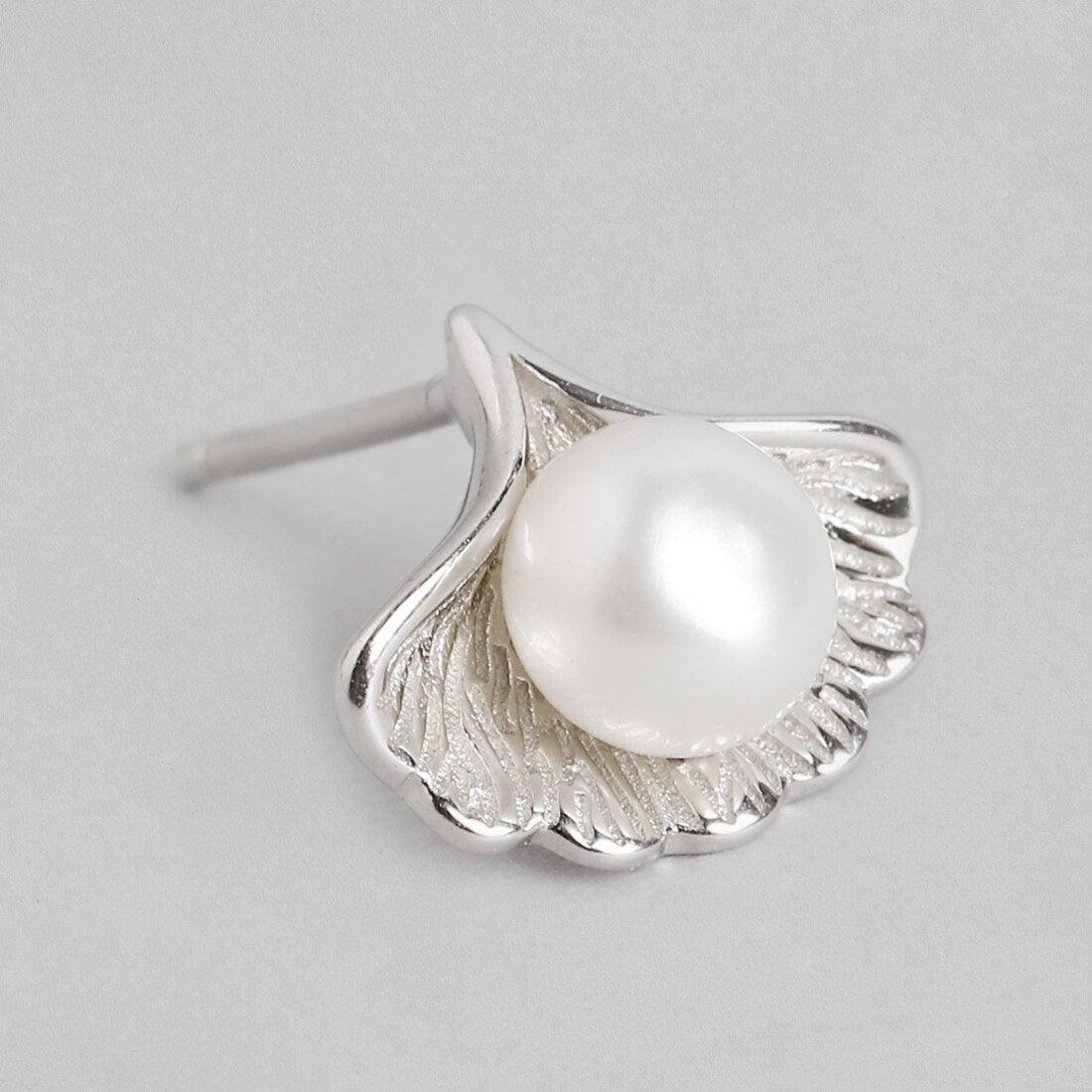 Elegant Pure Silver Leaf Nose Stud with Real Pearl